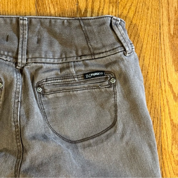 Z. Cavaricci Brown Capris Women’s Size 8 - Picture 5 of 5